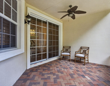 222 Tresana Boulevard - Photo Thumbnail 46