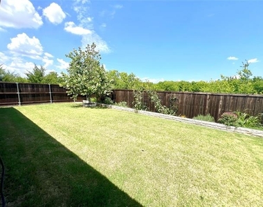 1201 Ipkiss Avenue - Photo Thumbnail 27