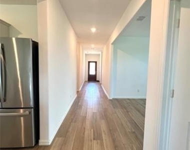 1201 Ipkiss Avenue - Photo Thumbnail 2
