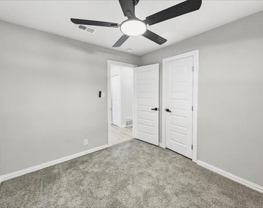 3716 Clotell Drive - Photo Thumbnail 13
