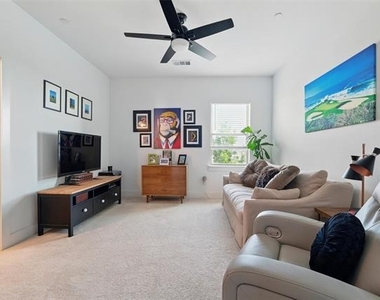 1078 Maverick Drive - Photo Thumbnail 21