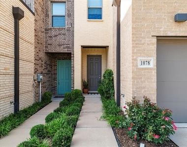 1078 Maverick Drive - Photo Thumbnail 2