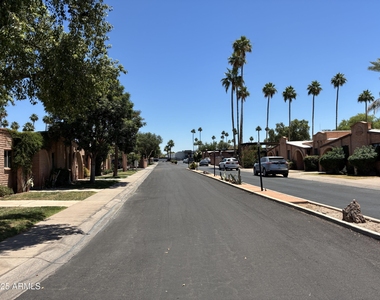 3066 N 32nd Street - Photo Thumbnail 22