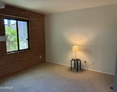 3066 N 32nd Street - Photo Thumbnail 14