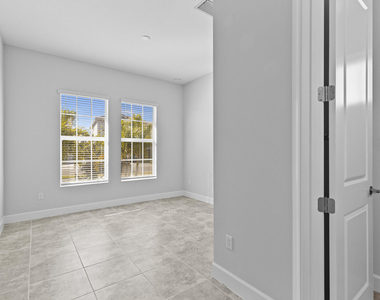 5338 Liberty Lane - Photo Thumbnail 24