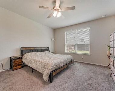 3403 Western Trail - Photo Thumbnail 23