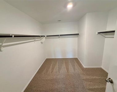 3334 Catamount Drive - Photo Thumbnail 21