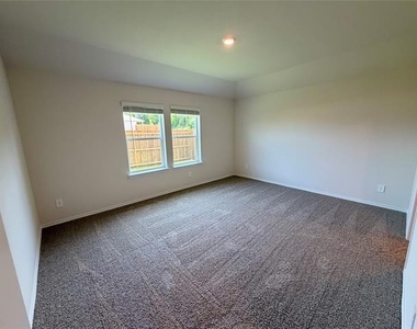 3334 Catamount Drive - Photo Thumbnail 17