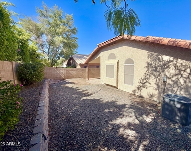 9340 S Margo Drive - Photo Thumbnail 12