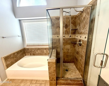 9340 S Margo Drive - Photo Thumbnail 5