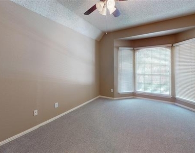 5205 Promise Land Drive - Photo Thumbnail 7