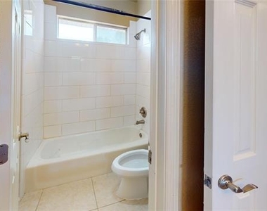 5205 Promise Land Drive - Photo Thumbnail 18