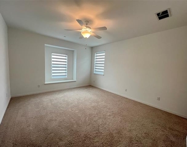 6234 Baritone Court - Photo Thumbnail 19