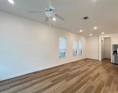 6234 Baritone Court - Photo Thumbnail 2