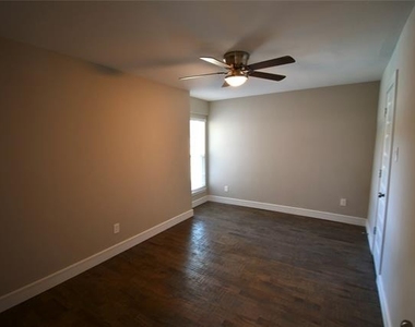 2705 Twinpost Court - Photo Thumbnail 19