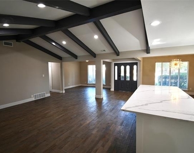 2705 Twinpost Court - Photo Thumbnail 5