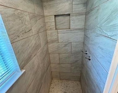 1206 Anetta Street - Photo Thumbnail 5