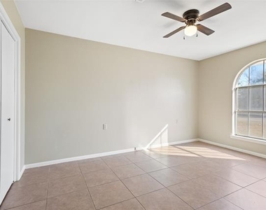 1206 Anetta Street - Photo Thumbnail 10