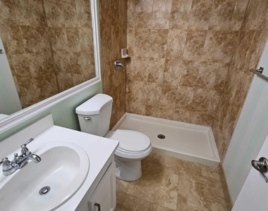 205 Foxtail Drive - Photo Thumbnail 11