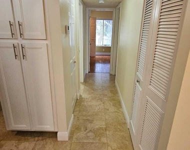 205 Foxtail Drive - Photo Thumbnail 4