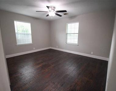 3430 Princeton - Photo Thumbnail 23