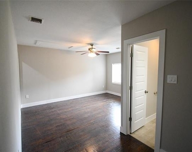 3430 Princeton - Photo Thumbnail 10
