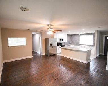 3430 Princeton - Photo Thumbnail 5