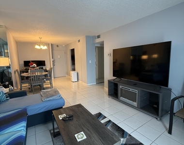 111 Briny Avenue - Photo Thumbnail 9