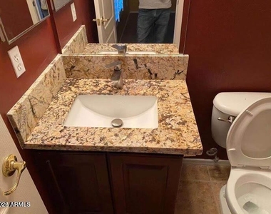 1705 E Coconino Drive - Photo Thumbnail 42