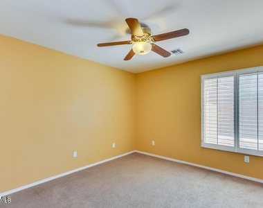 1705 E Coconino Drive - Photo Thumbnail 17