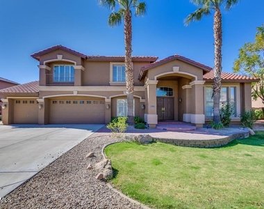 1705 E Coconino Drive - Photo Thumbnail 1