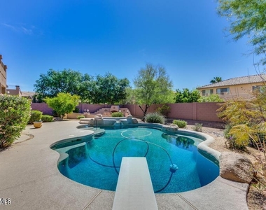 1705 E Coconino Drive - Photo Thumbnail 39