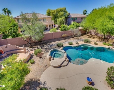 1705 E Coconino Drive - Photo Thumbnail 33