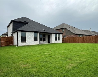 831 Rosebud Trail - Photo Thumbnail 25