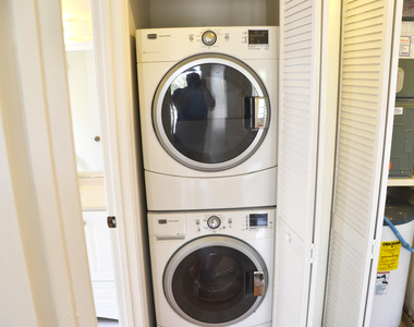 3355 Jaywood Terrace - Photo Thumbnail 43