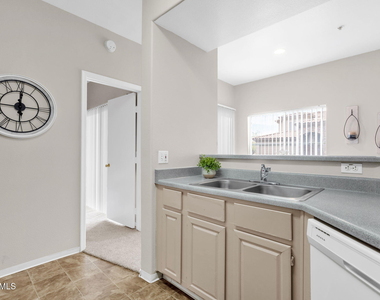 13700 N Fountain Hills Boulevard - Photo Thumbnail 12