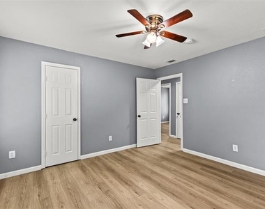 108 Cook Street - Photo Thumbnail 18