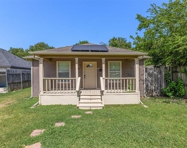 108 Cook Street - Photo Thumbnail 2