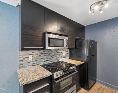 3600 N Hayden Road - Photo Thumbnail 9