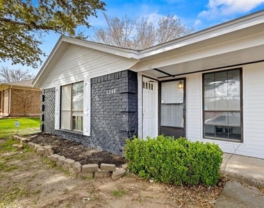 5349 Northridge Boulevard - Photo Thumbnail 1