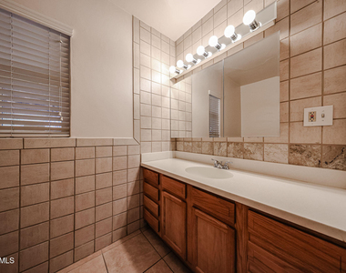2616 N 8th Street - Photo Thumbnail 14