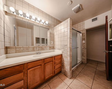 2616 N 8th Street - Photo Thumbnail 13