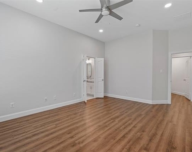 3628 Jockey Drive - Photo Thumbnail 18