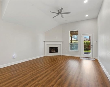 3628 Jockey Drive - Photo Thumbnail 10