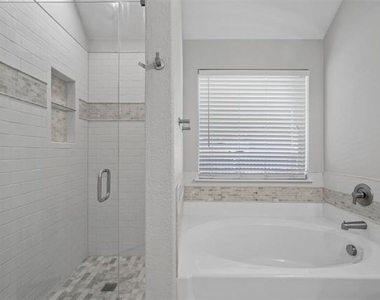 3628 Jockey Drive - Photo Thumbnail 20