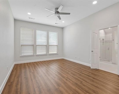 3628 Jockey Drive - Photo Thumbnail 17