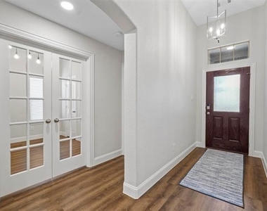 3628 Jockey Drive - Photo Thumbnail 3