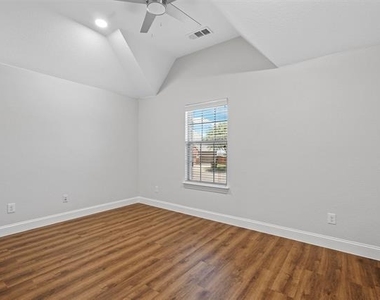 3628 Jockey Drive - Photo Thumbnail 25