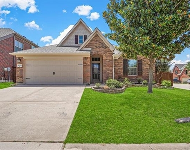 3628 Jockey Drive - Photo Thumbnail 2
