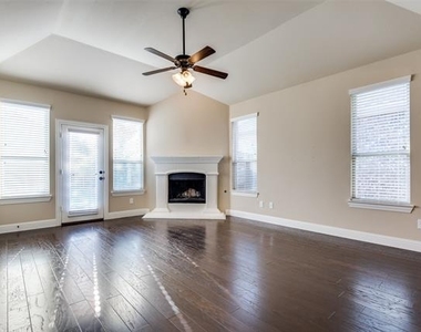 309 Harcourt Avenue - Photo Thumbnail 11